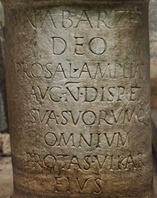 Column to Nabarze of Protas, inscription.