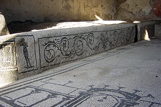 Bench north of the  the Mithraeum of the Seven Gates
